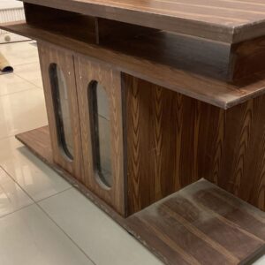 Rack en trupan color café oscuro